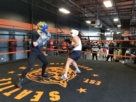 Seattle boxing gym - Title Boxing Club is Seattle's favorite boxing gym by the numbers, with 4.9 stars out of 1,731 reviews on ClassPass, 4.5 stars out of 59 reviews on Yelp and 1,681 …